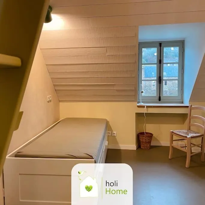 H2 Maison Au Pied Du Chateau Fougères Hébergement de vacances