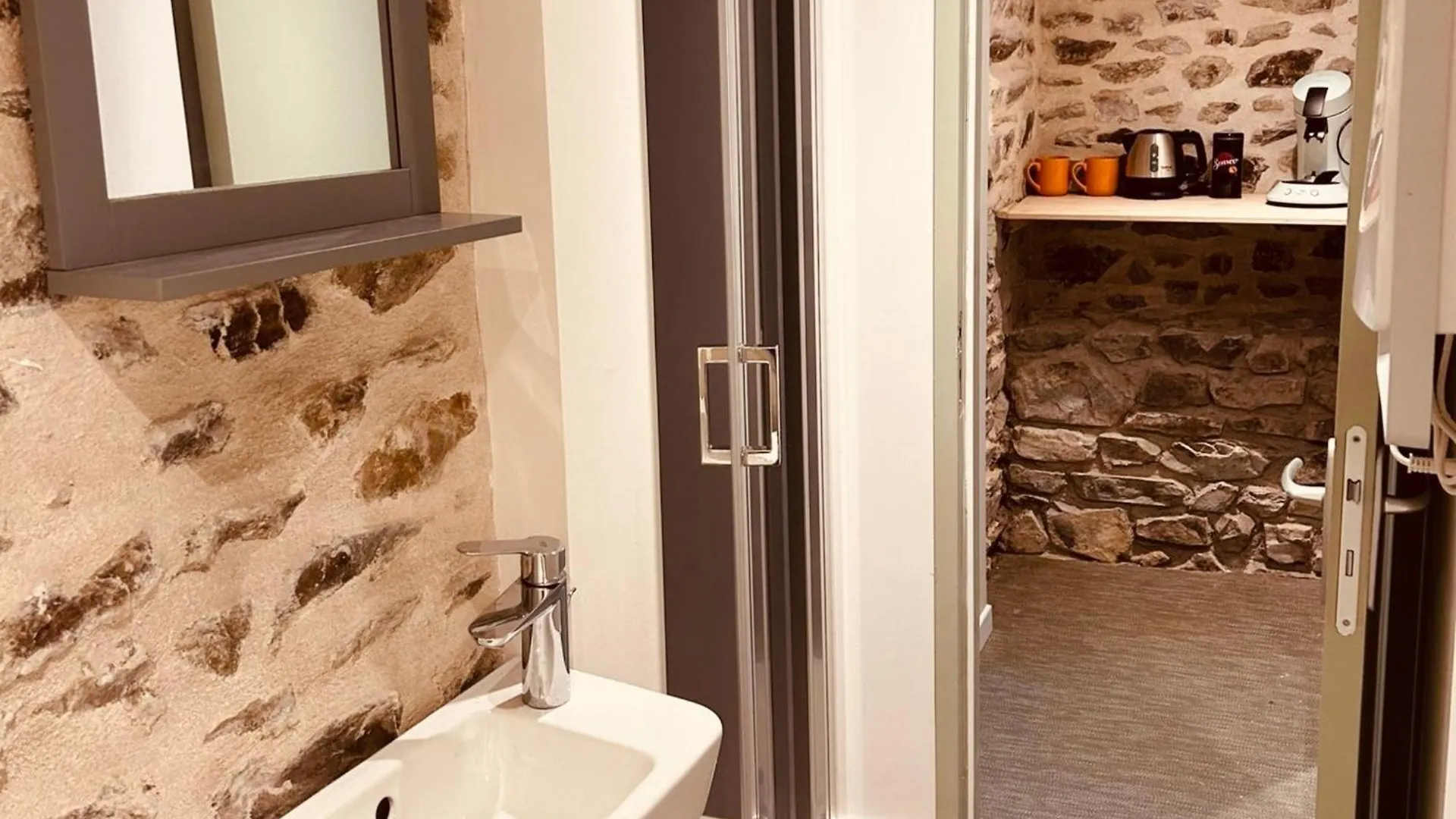 H2 Maison Au Pied Du Chateau Fougères